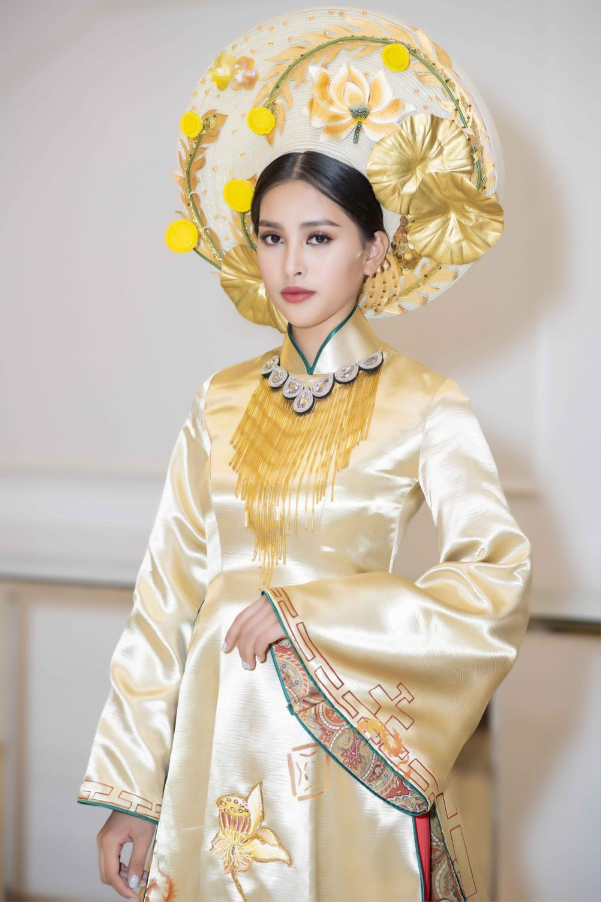 H'Hen Niê - Phương Khánh - Tiểu Vy diện áo dài cầu kì không kém National Costume thi quốc tế Ảnh 14